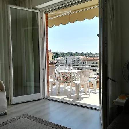 Sweet Irene Deluxe Balcony & Elevator Διαμέρισμα Μπαρντολίνο