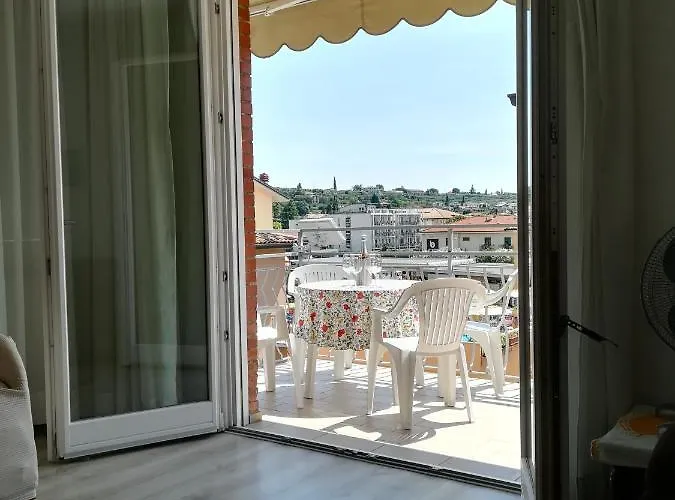 Sweet Irene Deluxe Balcony & Elevator Apartament Bardolino