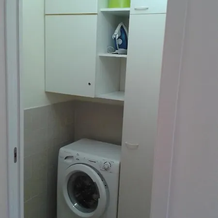 아파트 Sweet Irene Deluxe Balcony & Elevator *