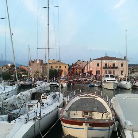 Sweet Irene Deluxe Balcony & Elevator *