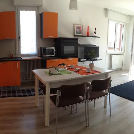 Sweet Irene Deluxe Balcony & Elevator * 바르돌리노