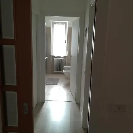 Sweet Irene Deluxe Balcony & Elevator 아파트 *